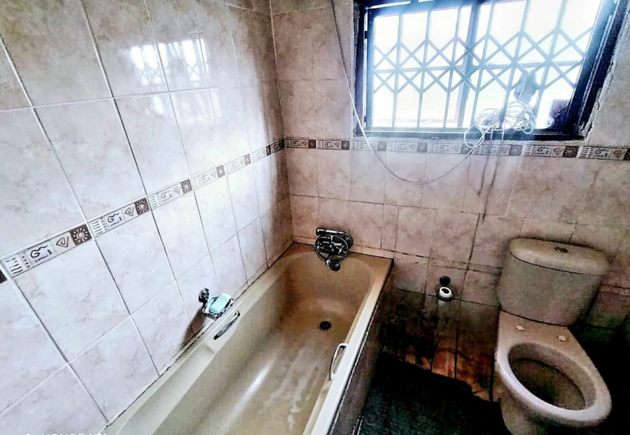2 Bedroom Property for Sale in Mdantsane Nu 16 Eastern Cape